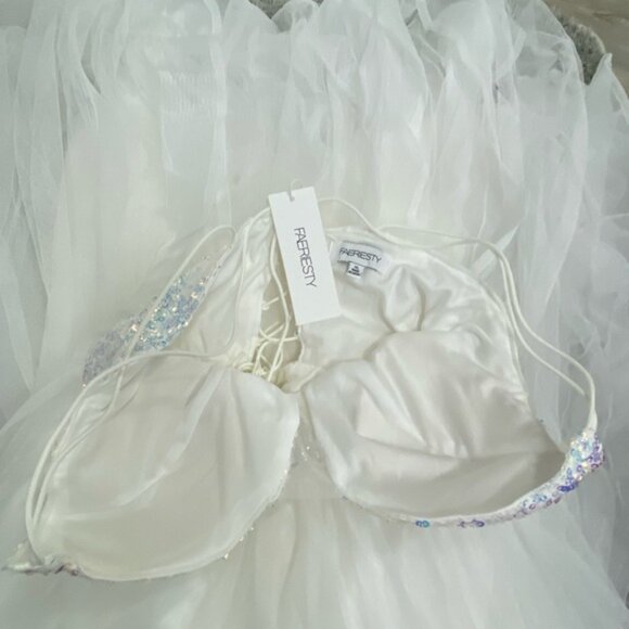 NWT Elegant White with Iridescent Sequins Prom Homecoming Wedding Gown Size XL - Picture 16 of 16